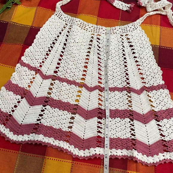 Vintage Crochet Appron - Picture 3 of 9